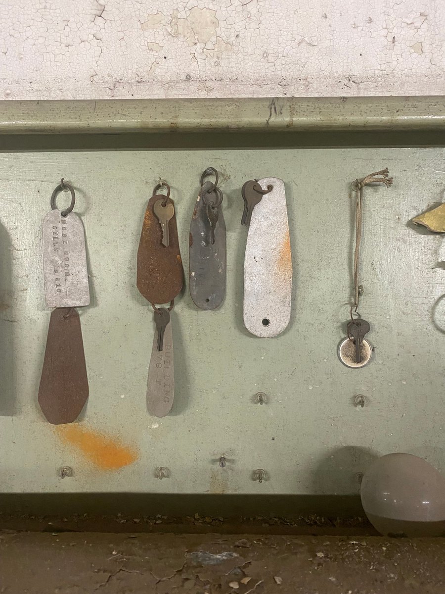 Behind every #ContinentalEngine is a #legacy of #craftsmanship. This antique 'Special Edition' valve cover isn’t just a piece of hardware, it's a symbol of hard work and visionary #engineering that's powered #aviators for generations. Excellence is earned, not made overnight.🔧✈️