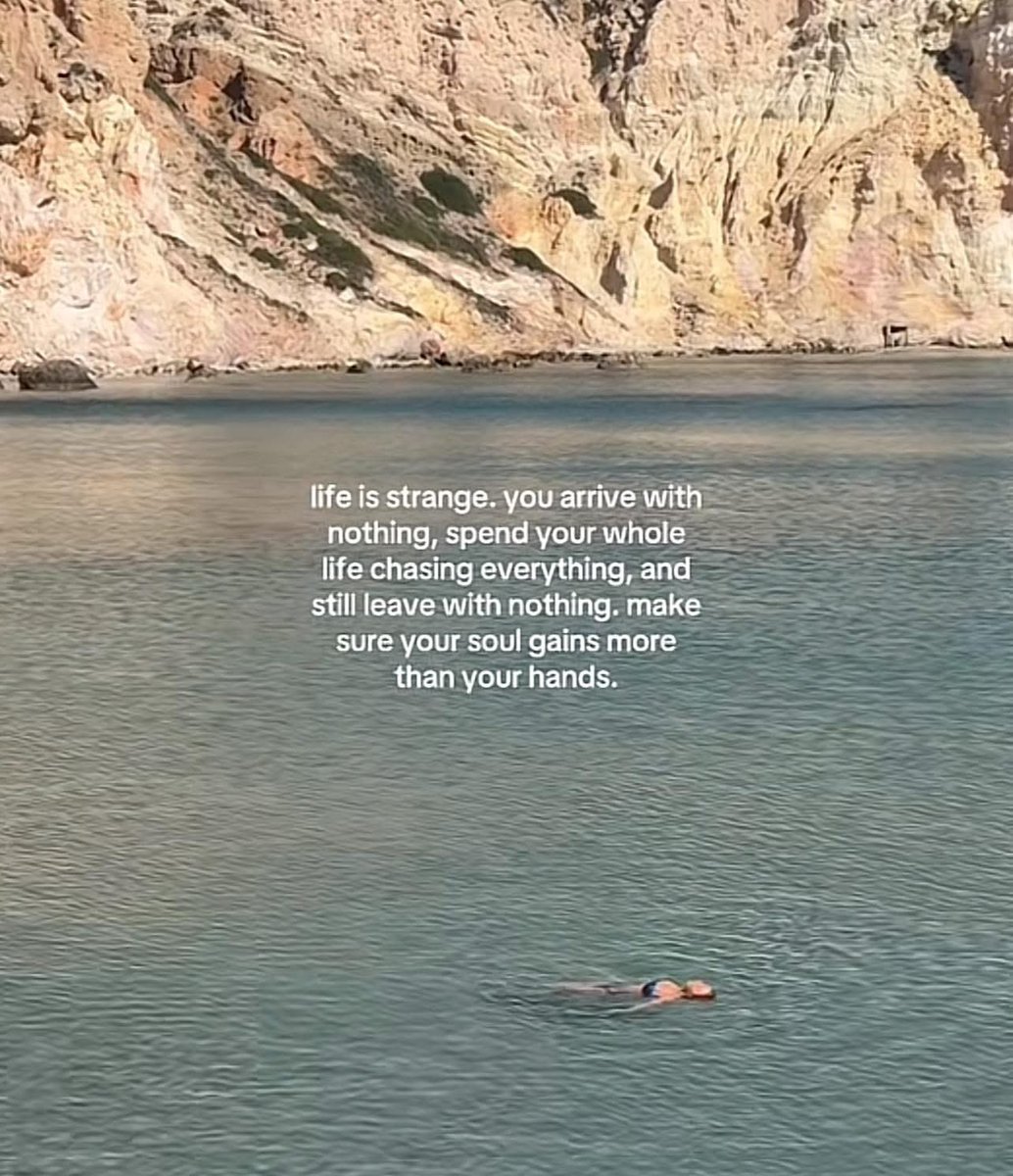 QueenQ (@q_qtwt) on Twitter photo 