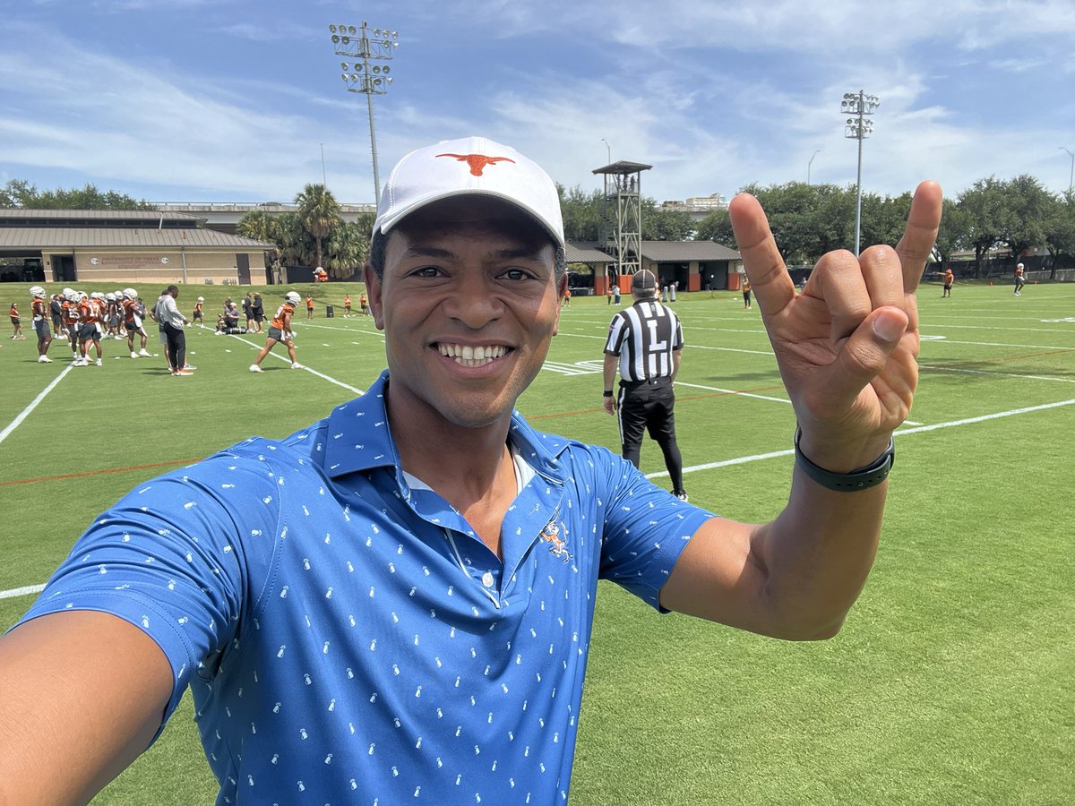 Longhorn Fall Camp Opening Day practice was 🔥

Energy ✔️
Focus ✔️
Hunger ✔️

This squad is locked in — can’t wait for the season. Let’s ride.

#HookEm #FallCamp #TexasFootball #collegefootball  #AllGasNoBrakes