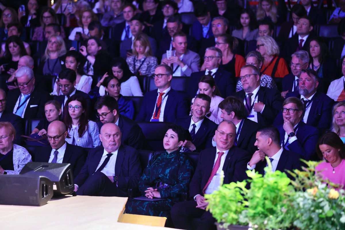 Монгол Улсын Их Хурал, Засгийн газрын гишүүн, Гадаад харилцааны сайд Б.Батцэцэг Бүгд Найрамдах Финланд Улсын Гадаад хэргийн сайд Элина Валтоненийн урилгаар 2025 оны 07 дугаар сарын 30-31-ний өдрүүдэд Хельсинки хотноо зохион байгуулагдаж буй “Хельсинки+50: Өв уламжлалаа хүндэтгэн,