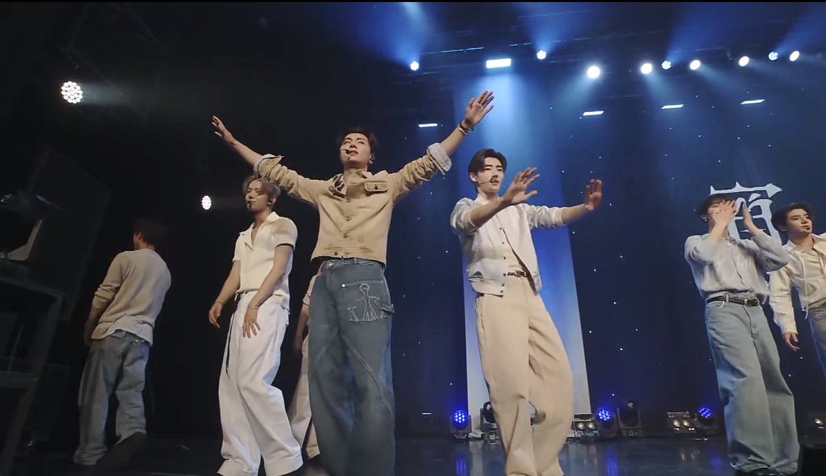CONGRATS #ENHYPEN !! You guys did well!!!

ENHYPEN SHINES AT YOI SHOWCASE
#ENHYPEN_宵_YOI #ENHYPEN_Shine_On_Me #ENHYPENが照らす夏 <a href="/ENHYPEN_members/">ENHYPEN</a> <a href="/ENHYPEN/">ENHYPEN OFFICIAL</a>
