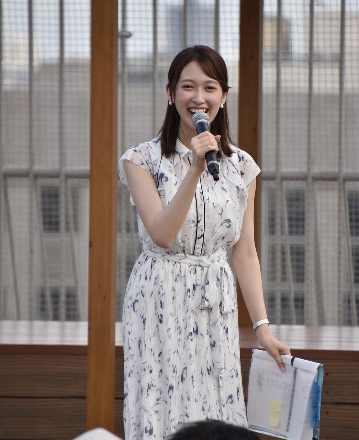 み*う様 TBSアナウンサー 佐々木舞音 直筆サイン色紙 TBS・佐々木舞音アナ、「THE TIME，」とともに成長