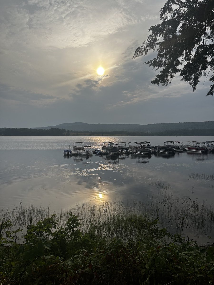 ⁦<a href="/Starlink/">Starlink</a>⁩ thanks for the view and getting the word out that this system of communication is hands down the best 🫶🏻