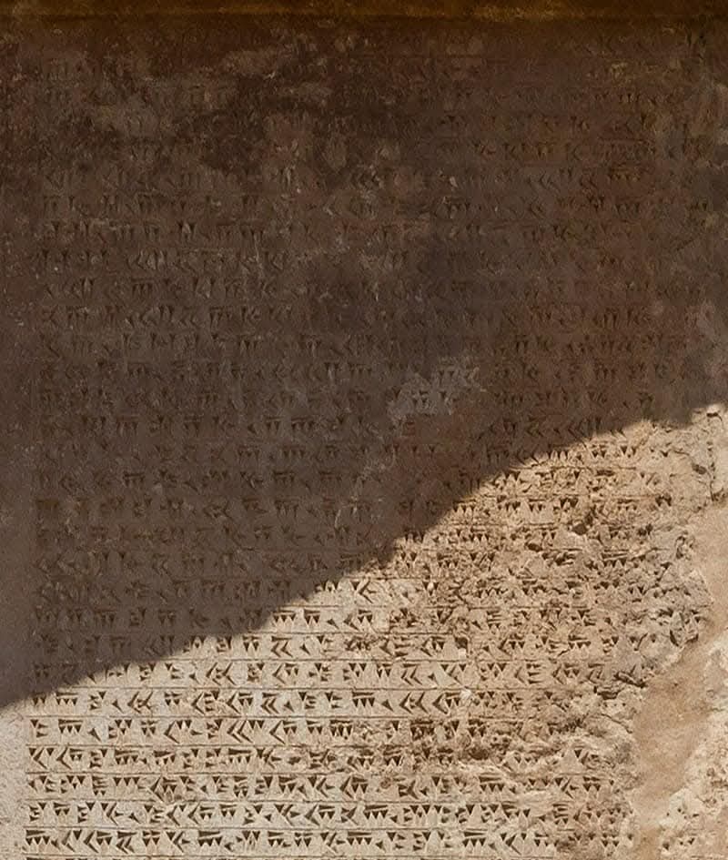 “हिंदू” शब्द 490 ईसा पूर्व से प्रमाणित: एक ऐतिहासिक साक्ष्य

अक्सर हिन्दू शब्द को फारसी गाली बता के प्रस्तुत किया जाता है मगर "हिंदू" कोई नई गाली नहीं, बल्कि यह हमारी पहचान है जो 2500 साल से अधिक पुरानी है।

🔹 प्रस्तावना:

आज कुछ वामपंथी, नवबौद्ध और इस्लामी विचारधारा से 👇