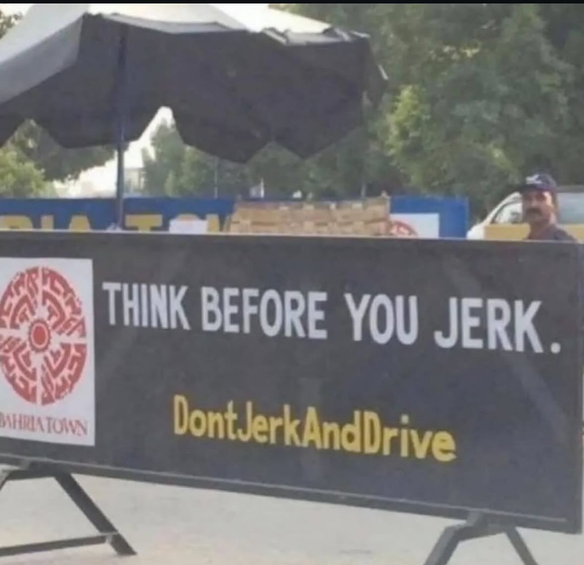 🕐HOURLY🕑 shitpost (@hourly_shitpost) on Twitter photo 