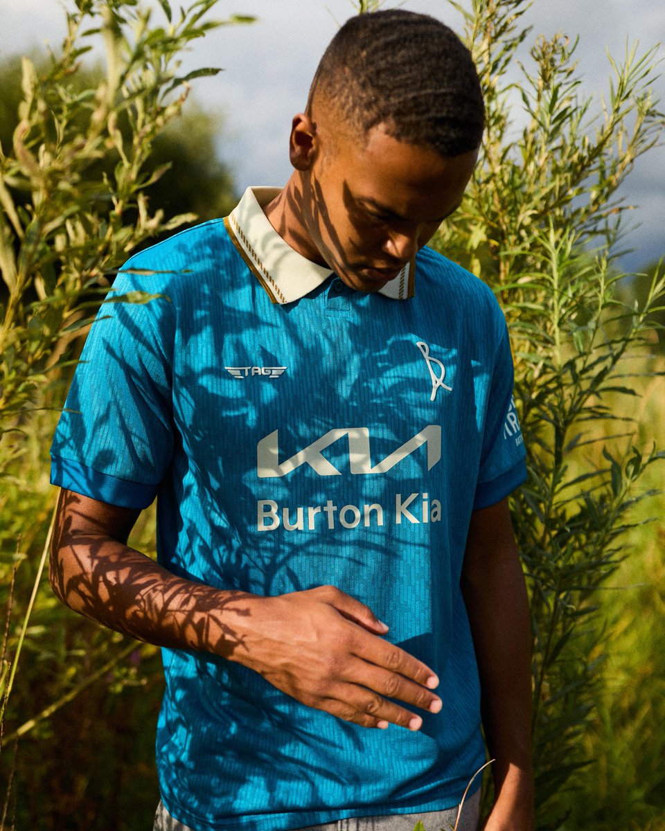 burtonalbionfc's tweet photo. The deep blue of the away shirt reflects the steady flow of the River Trent and the canal routes that carried crisp golden ale to every corner of Britain. 

A subtle wave pattern in the fabric brings the kit to life, flowing like the currents that still shapes who we are today.

#TheBrewers