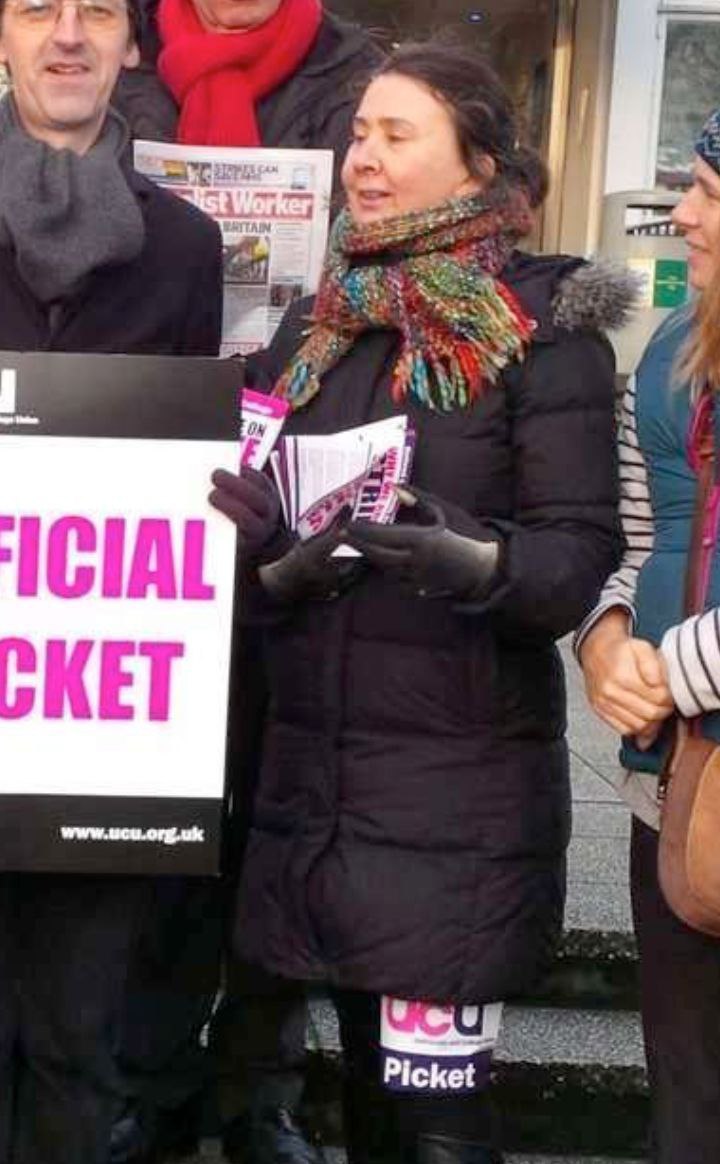EPPING FAR LEFT PAID ACTIVISTS UNMASKED: This is far left paid protester MANDY BROWN, she is an NEC member of the University and College Union. We have seen many images of Mandy at protests for SUTR, SWP &amp; Workers Unions. 

Mandy attended Epping representing SUTR to counter