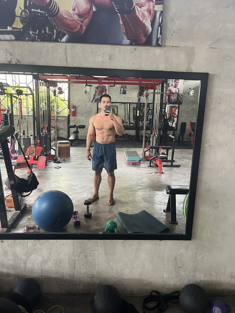 ถ่ายรุปหน่อย