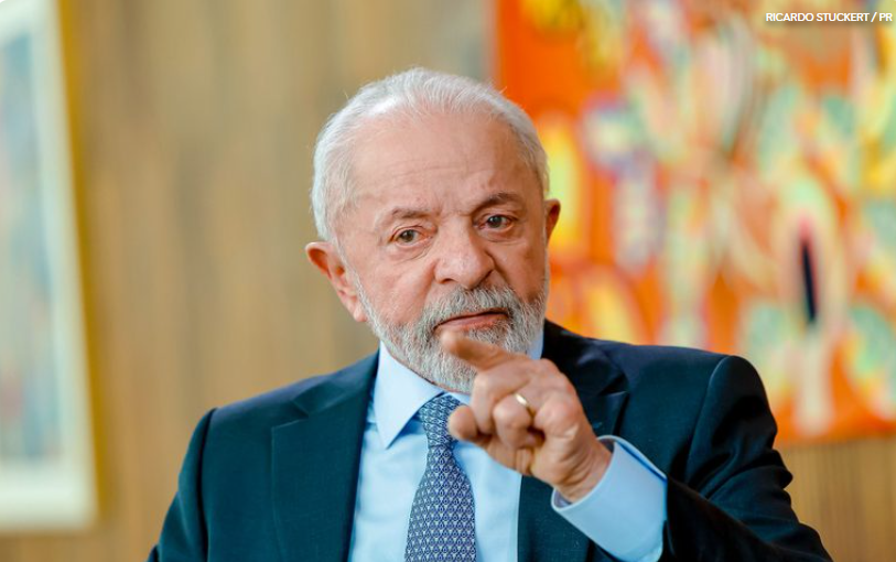 TARIFAS DOS EUA | <a href="/LulaOficial/">Lula</a> reitera autonomia do Judiciário e prepara medidas de proteção de empregos.

Presidente criticou "políticos brasileiros que traem nossa pátria e nosso povo em defesa dos próprios interesses".

Leia em trk.ebc.com.br/qKuwk.

📷 <a href="/ricardostuckert/">Ricardo Stuckert</a>