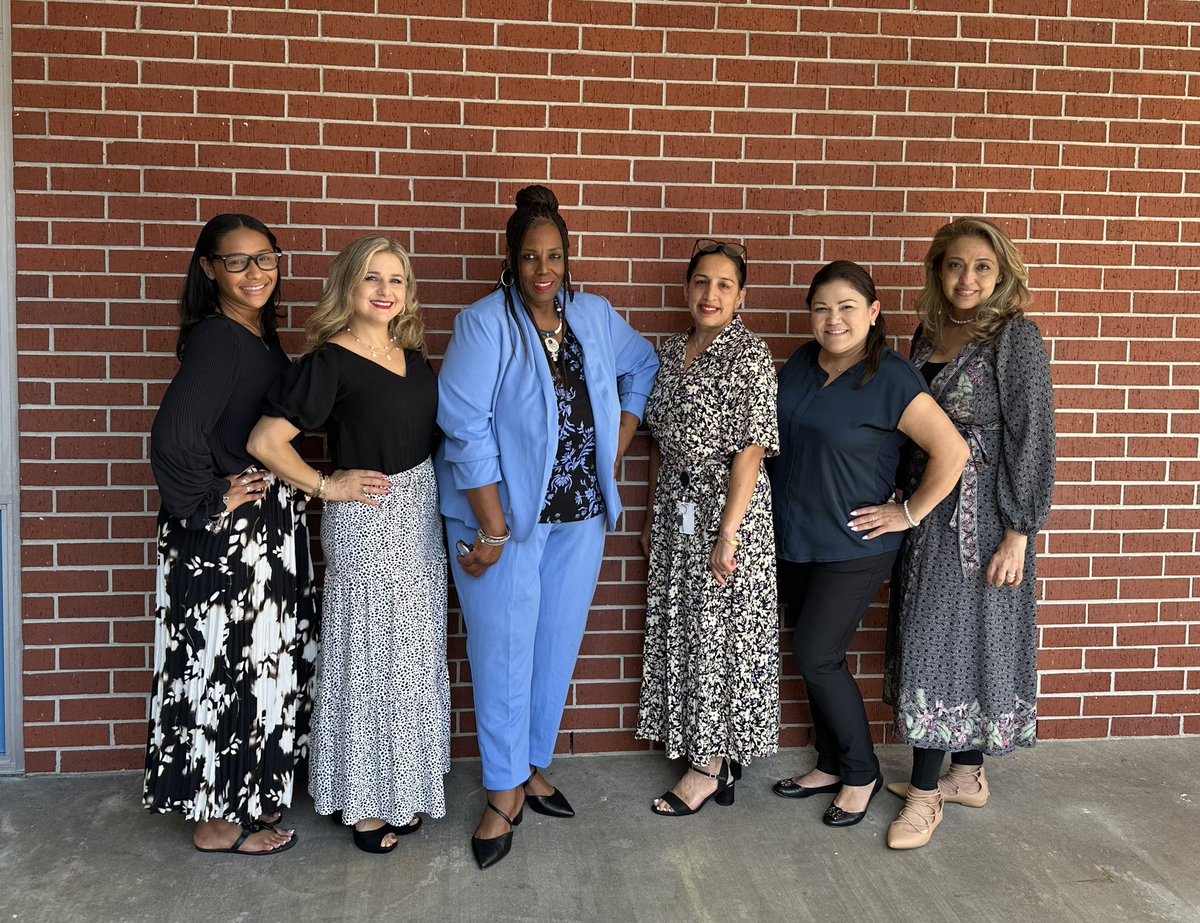 Jasmin Horton (@mathwithjas) on Twitter photo The 4th grade team had a great time connecting with families <a href="/CarawayES_AISD/">Caraway ACE Elementary</a> Meet the Teacher night. We’re excited for a fantastic year ahead! 💛 The 4th grade team had a great time connecting with families <a href="/CarawayES_AISD/">Caraway ACE Elementary</a> Meet the Teacher night. We’re excited for a fantastic year ahead! 💛
