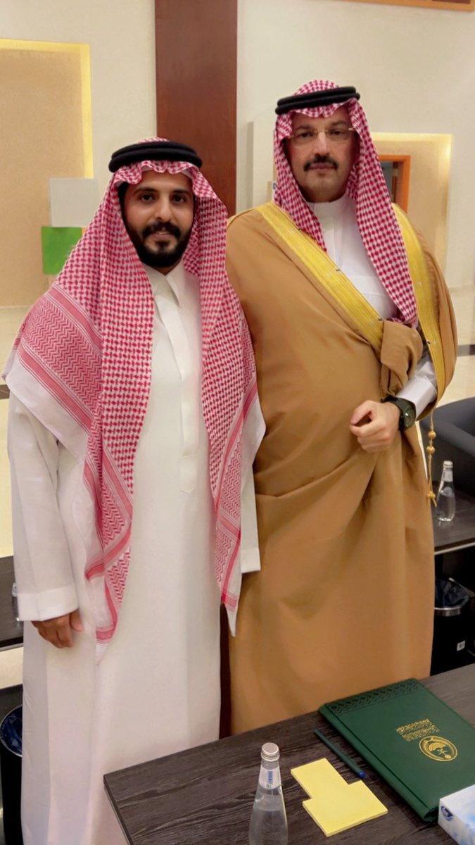 الله يطول عمرك ياولد طلال