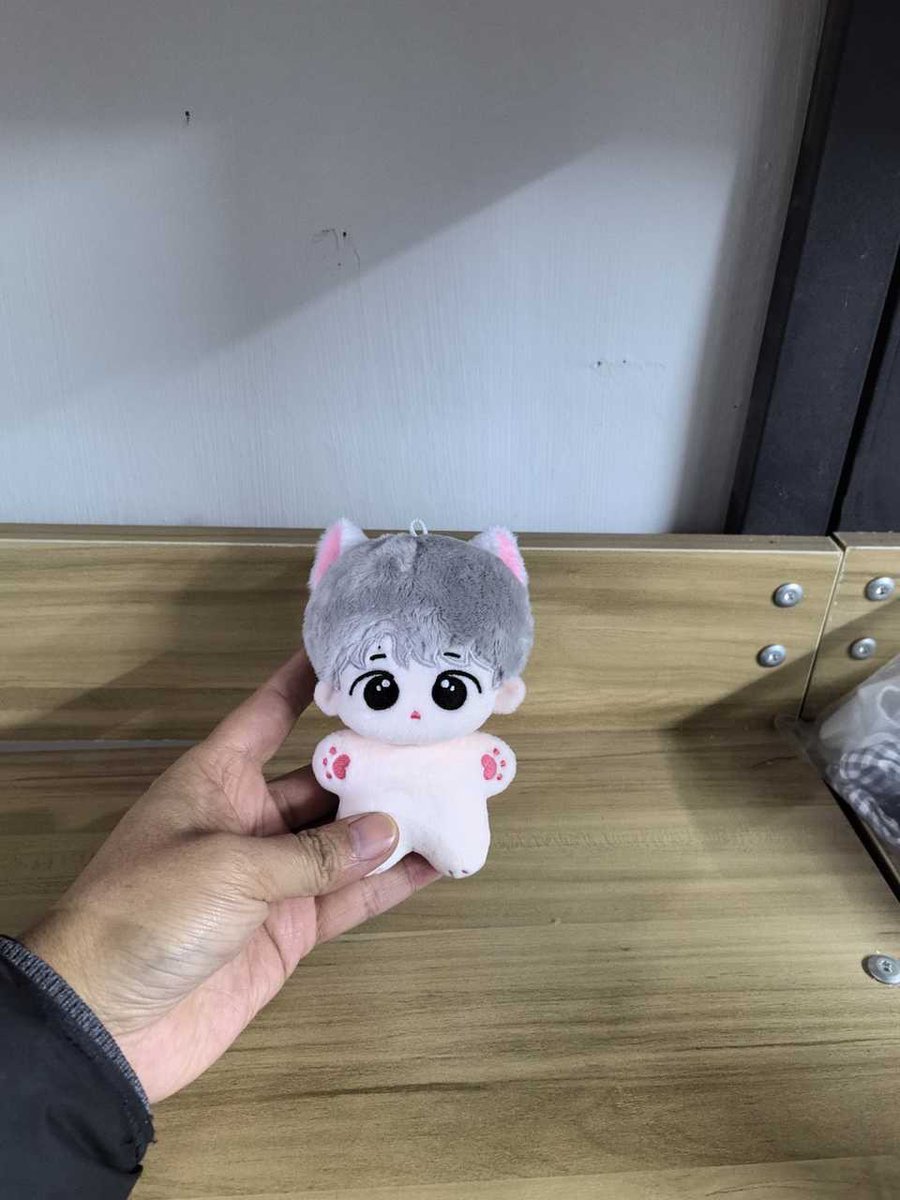 ~Lelang doll~

Wts / want to sell

NCT Dream Renjun 10cm doll 'meowjun' 

Doll only 
💸 215k  inc all (sudah termasuk packing dan admin Oren)

Link co: s.shopee.co.id/7fPGP2aKN0

📍 JKT