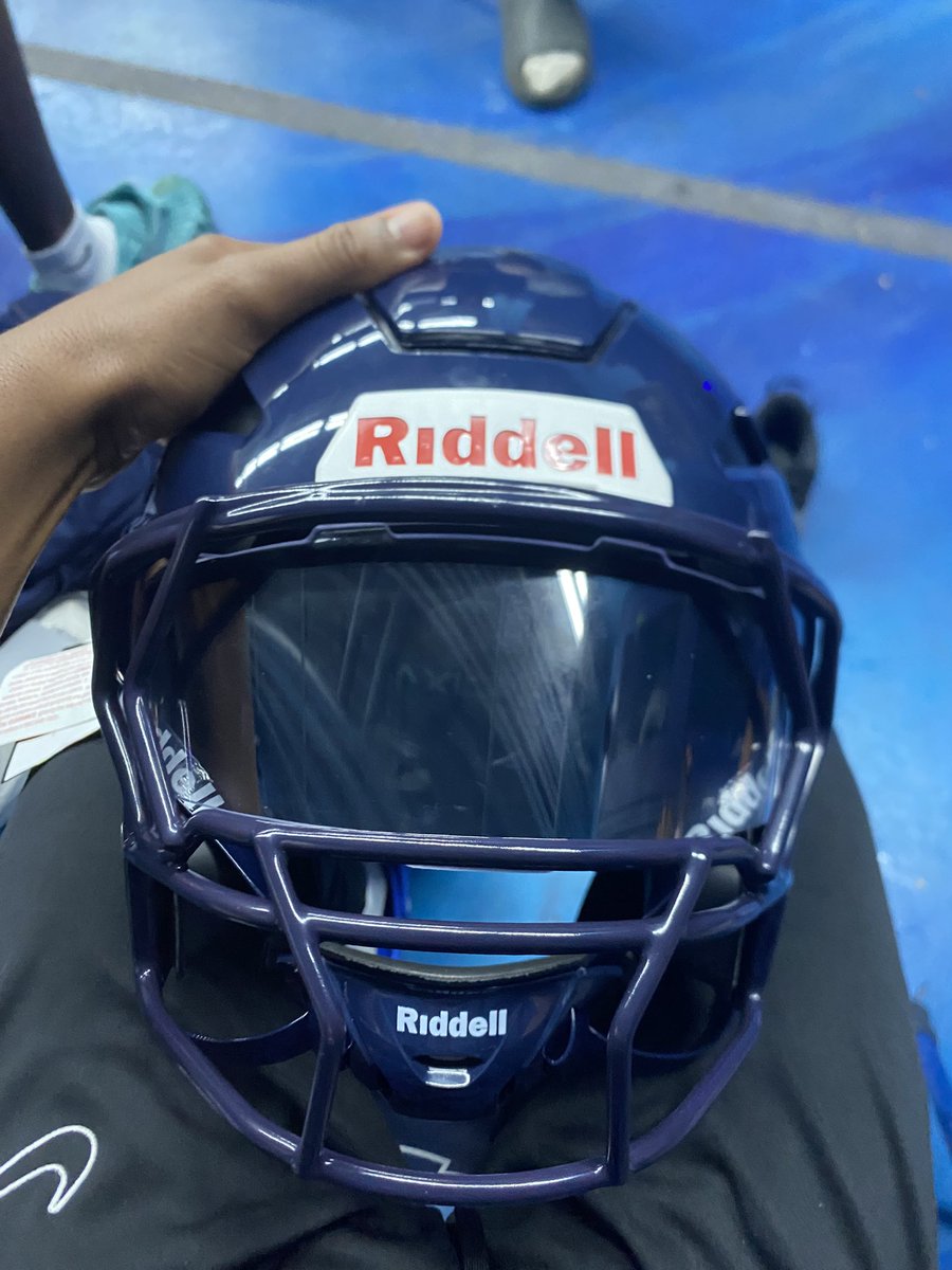Jaylen Tyler (@jaylen__tyler) on Twitter photo Thanks to LCB Alumni club for providing us new helmets for this year! Iโm really grateful! <a href="/LCBfootball/">L.C. Bird Football ๐ฆ
๐</a> Thanks to LCB Alumni club for providing us new helmets for this year! Iโm really grateful! <a href="/LCBfootball/">L.C. Bird Football ๐ฆ
๐</a>