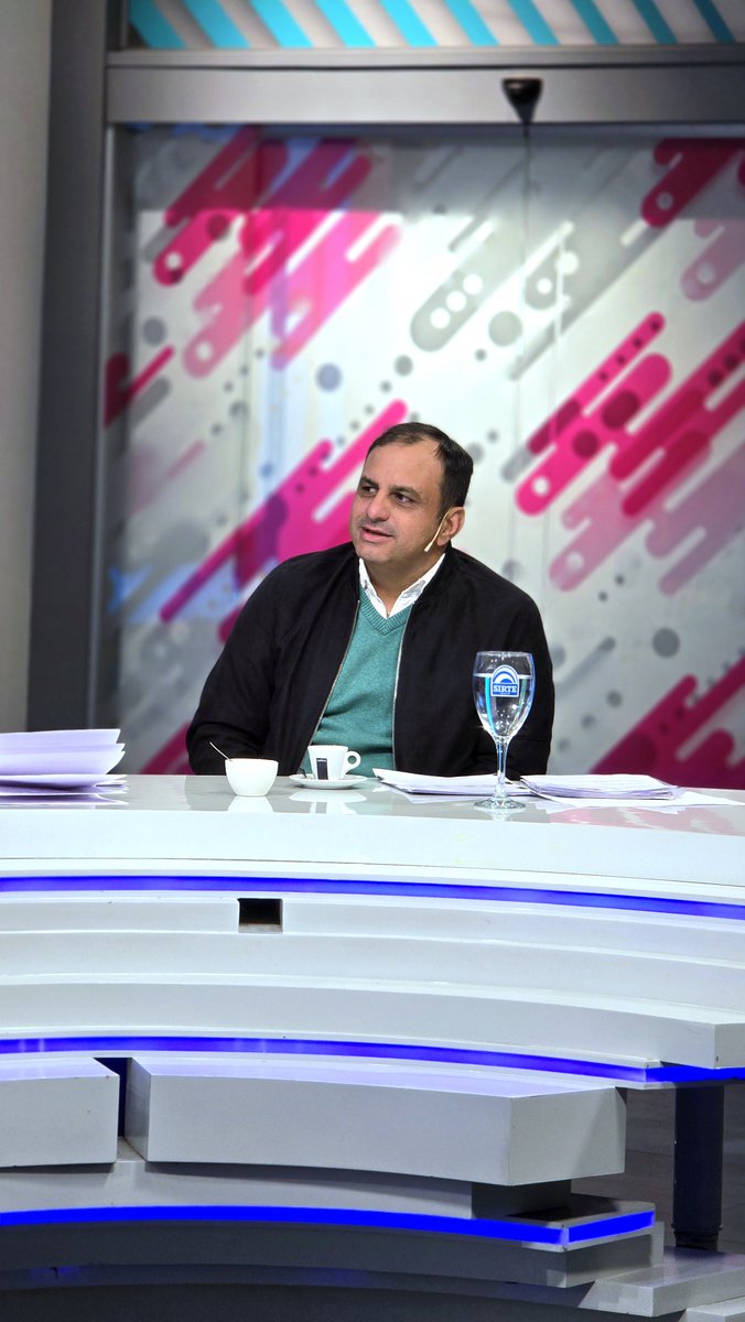 ➡️ Recibimos a <a href="/cmorel93/">Christian Morel</a>, intendente de Cerro Largo.

#DesayunosInformales 📺 <a href="/teledoce/">𝗧𝗲𝗹𝗲𝗱𝗼𝗰𝗲 📺</a>