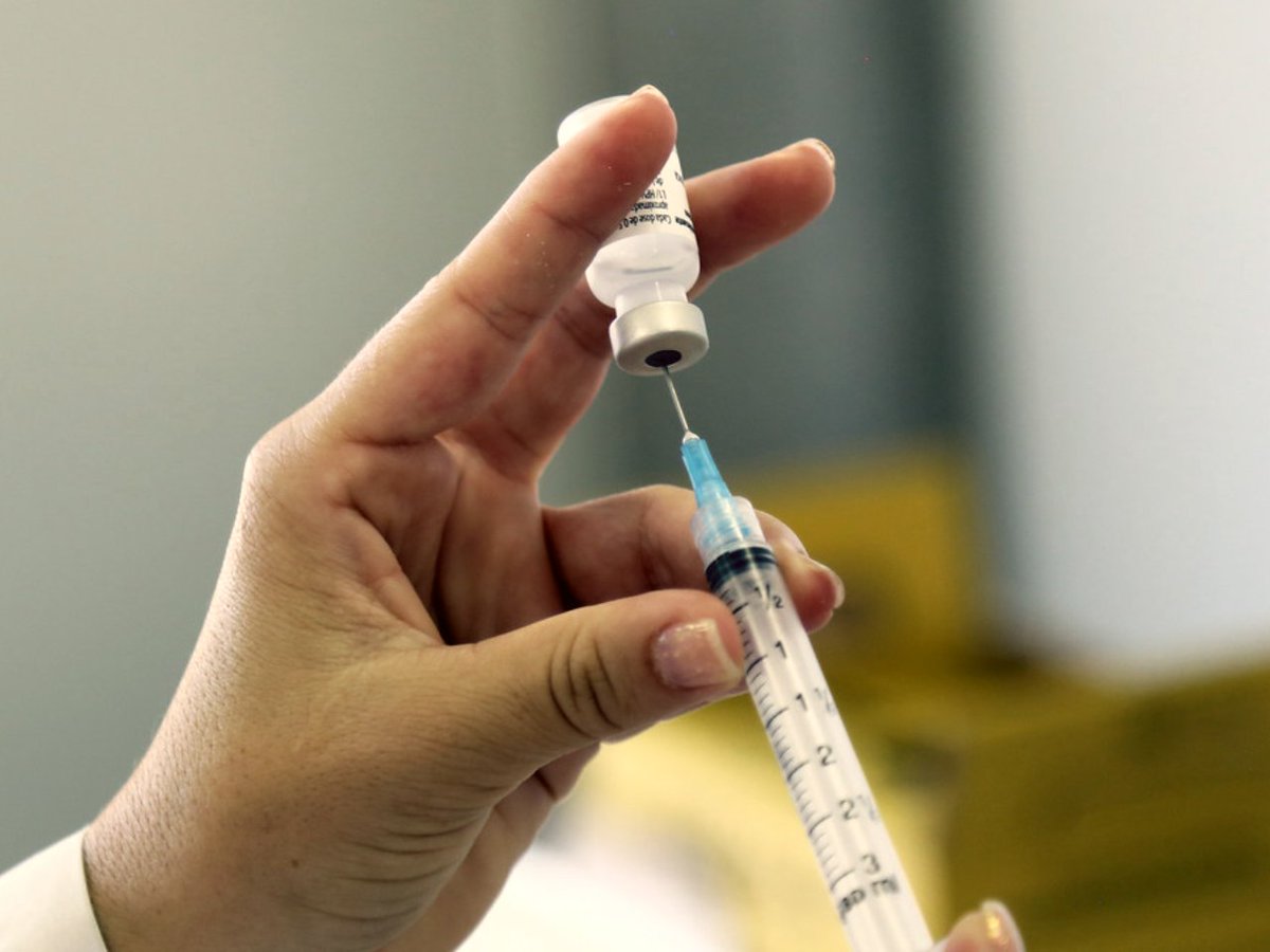 Scientists Are Saying “Watch This Space” For A Universal Cancer Vaccine
2oceansvibe.com/2025/07/31/sci…
