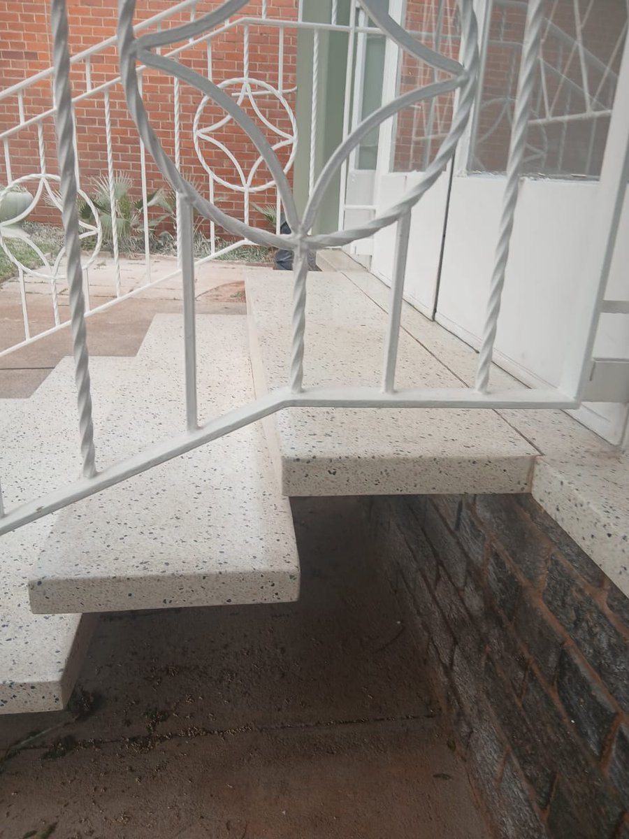 Nosbig Contractors tweet media