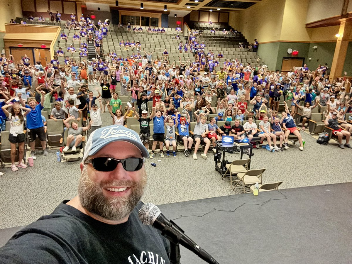 MachineJG's tweet image. I didn’t fully realize how big yesterday’s show would be, thank you so much to the Plymouth County DA, Police Chiefs and School Resource Officers from 24 towns for bringing me in for the awesome DARE Summer Program! 🍔 Chainsawscheeseburgersandrocknroll.com