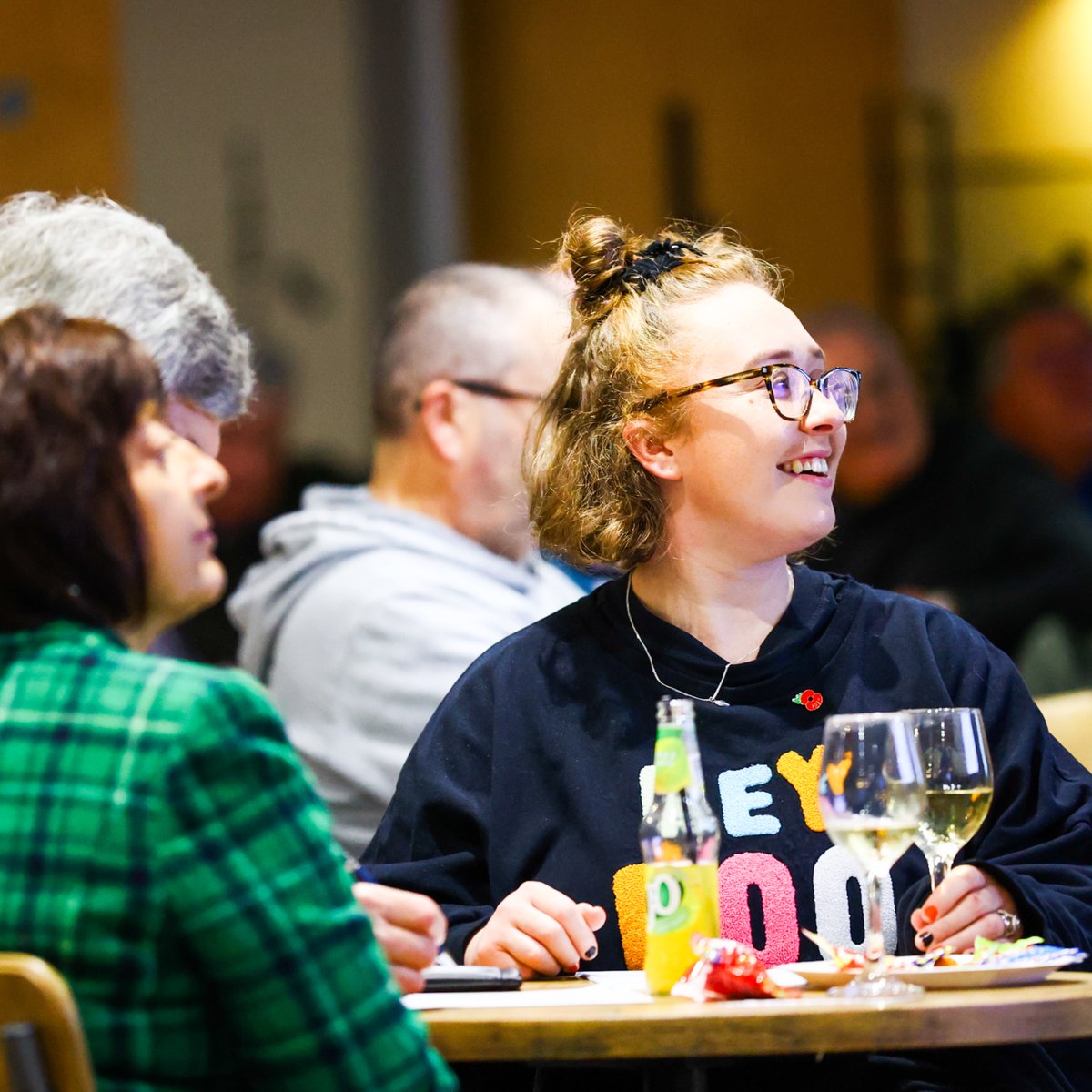 🧠 QUIZ NIGHT IS TONIGHT!
Top trivia, great vibes, amazing food &amp; drink at Broomfields 🍽️🍹

⏰ 7pm kick-off — still time to book!
🎟️ Link in bio

#PlayingOurPart | #WeAreBromley