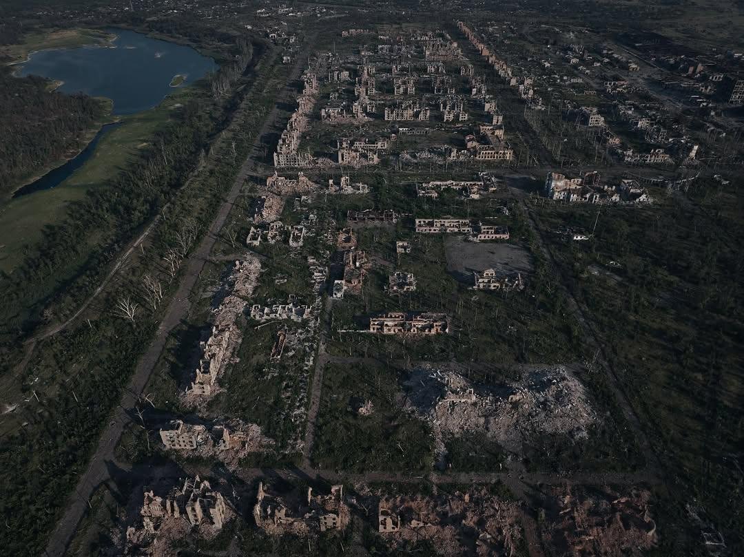Russia claimed to have 'liberated' this city today.  Here's what Chasiv Yar looks like now in eastern Ukraine.