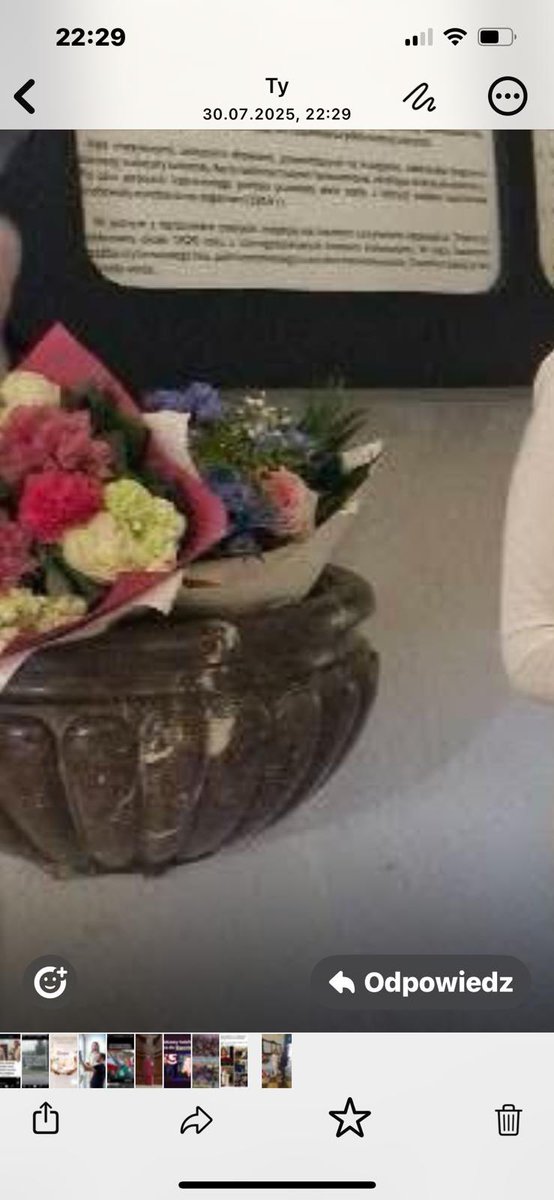 Po libacji w Mauzoleum w Michniowie – imieniny Anny Krupki  w Sanktuarium na Świętym Krzyżu. PiS w Świętokrzyskiem najwyraźniej myli sacrum z profanum. Co następne? Partyjka bilarda w kaplicy? Konferencja przy relikwiach?