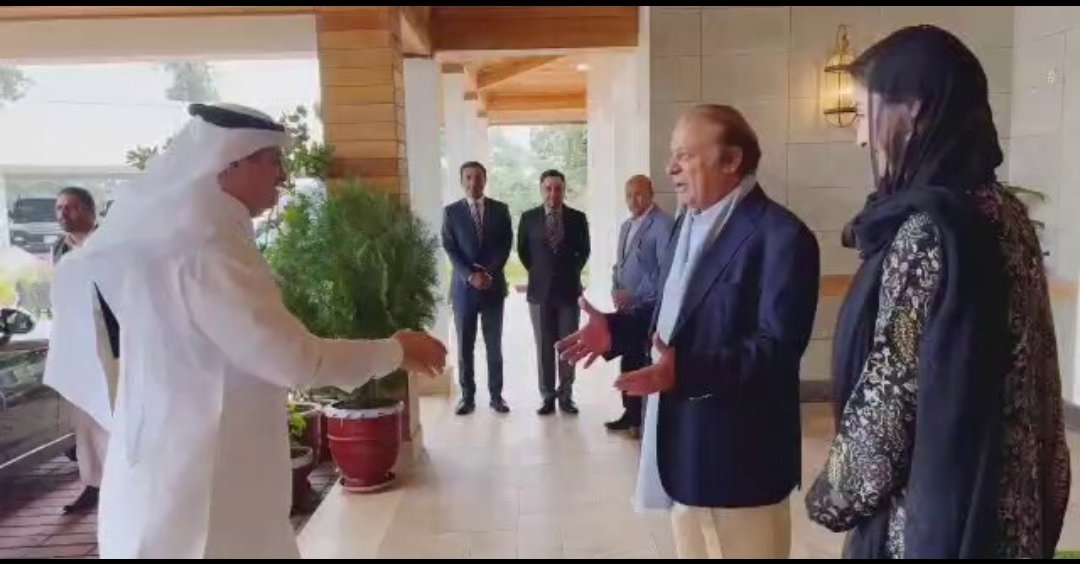 بریکنگ نیوز 🚨 
پاکستان سے فتنہ ختم ہونے پر سعودی سفیر میاں صاحب کو مبارکباد دینے جاتی امرا پہنچ گئے