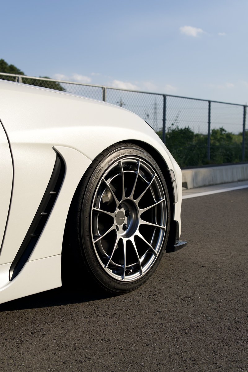 sidewall_check's tweet photo. 245/35r18 BRIDGESTONE POTENZA S007A
18インチ 9J+40 ENKEI NT03RR https://t.co/xmKL8PQkAg