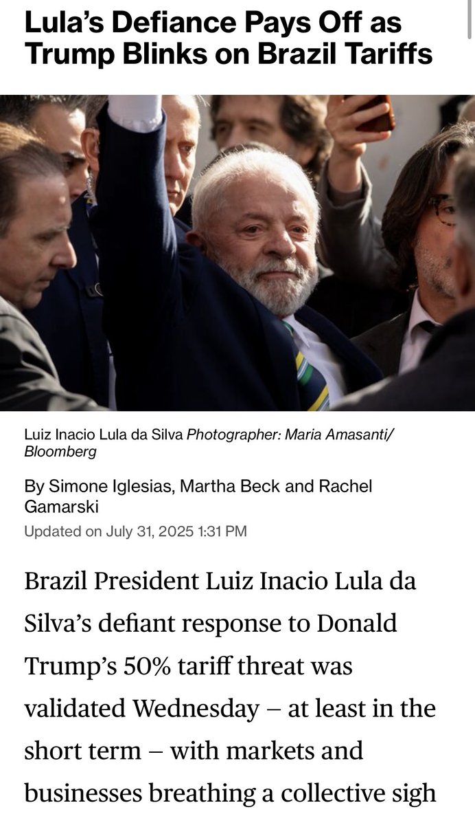 🇧🇷🇺🇸 Oggi il Brasile avrebbe dovuto subire un dazio del 50%, perché è stato “cattivo con Bolsonaro”.

Lula non ha accettato in alcun modo di trattare.

Risultato? La Casa Bianca ha fatto marcia indietro unilaterale.

È come se Trump avesse ammesso: scusate, abbiamo scherzato.