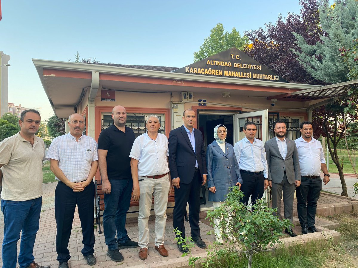 Fatih BİLDİK 🇹🇷 (@fatih__bildik) on Twitter photo 📍Karacaören ‘deyiz..
Milletvekilimiz <a href="/selvacam/">Lütfiye Selva Çam 🇹🇷</a> eşliğinde, Meclis Üyemiz <a href="/erhaniyiaksu06/">Erhan İyiaksu</a>, Yönetim Kurulu Üyelerimiz ve Mahalle Başkanımız ile birlikte;
Karacaören mahalle muhtarımız Dilaver Göktürk ‘e ziyarette bulunduk.
Sayın muhtarımıza misafirperverliğinden dolayı teşekkür 📍Karacaören ‘deyiz..
Milletvekilimiz <a href="/selvacam/">Lütfiye Selva Çam 🇹🇷</a> eşliğinde, Meclis Üyemiz <a href="/erhaniyiaksu06/">Erhan İyiaksu</a>, Yönetim Kurulu Üyelerimiz ve Mahalle Başkanımız ile birlikte;
Karacaören mahalle muhtarımız Dilaver Göktürk ‘e ziyarette bulunduk.
Sayın muhtarımıza misafirperverliğinden dolayı teşekkür