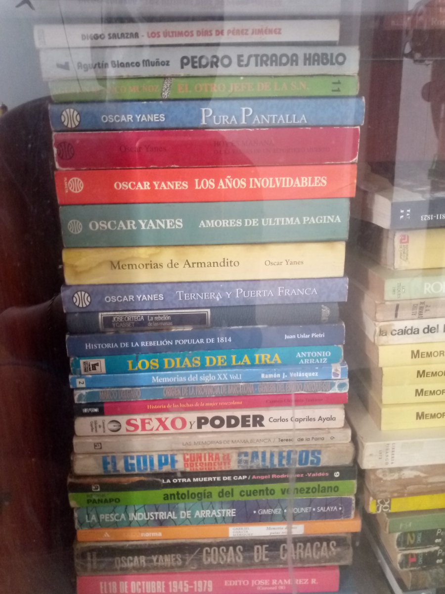 VenzRetros's tweet photo. Historias que merecen una segunda oportunidad. Mis libros usados están listos para continuar su historia contigo. Están muy bien cuidados y a un precio justo.

El 18 de octubre de 1945
Cosas de Caracas
Cosas de Caracas
Memorias del siglo XX
Pedro Estrada hablo. Etc
Info al DM https://t.co/AYPcPoywml