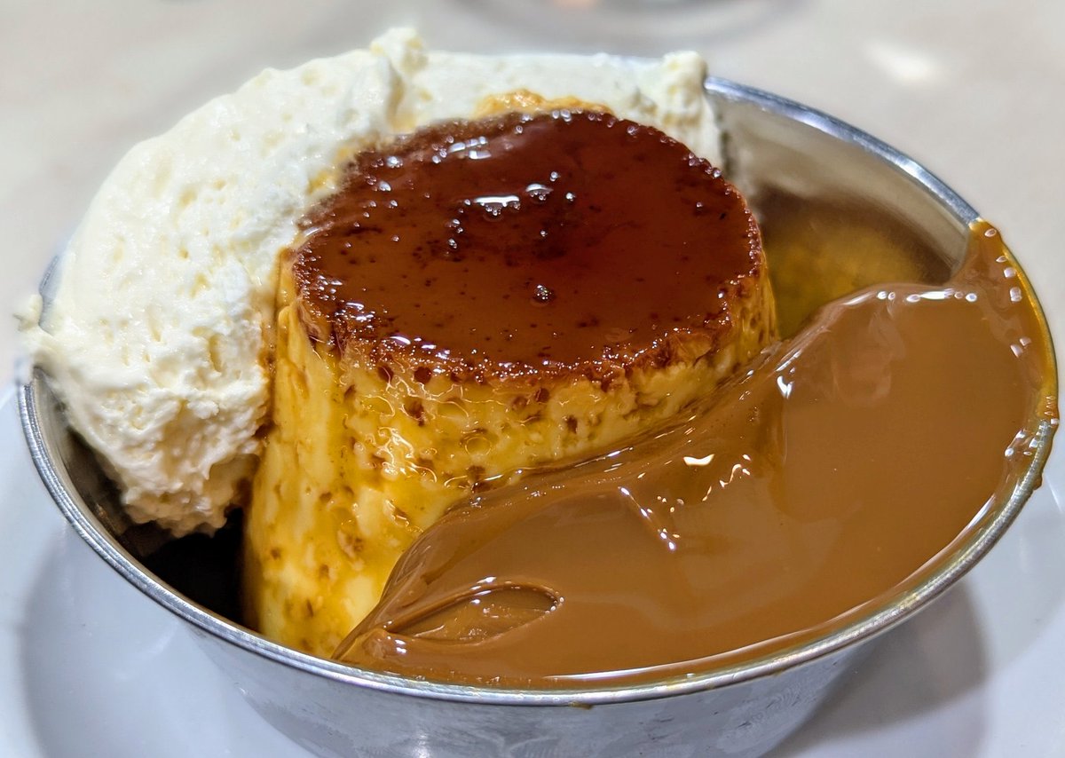 Hola, amigos!

Pa' que no vayan a equivocarse, nuestro "silencio" de los últimos días, ni nuestra "cautela" que verán reflejada en los próximos, ante las incesantes "pifias" del gobierno nacional (ojo: en MVD ya comenzaron a "copiarlo"), no significa necesariamente que nos