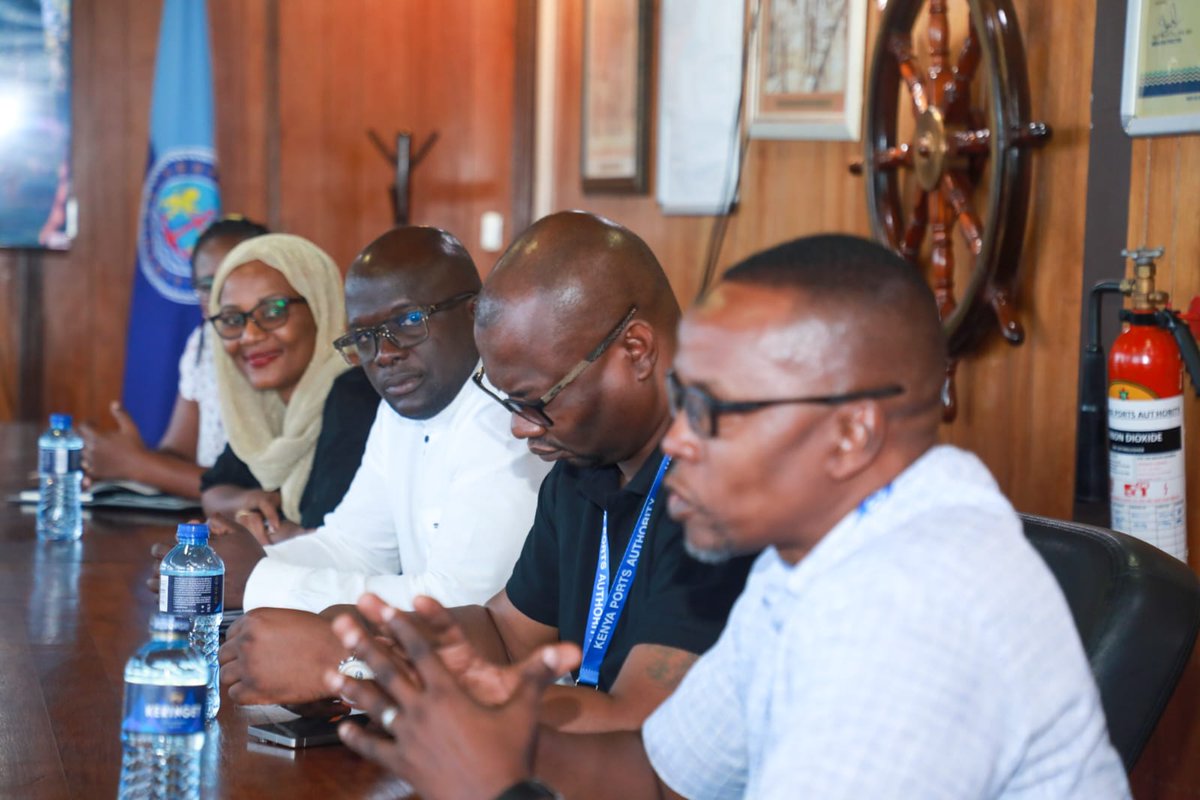 KifwaK's tweet image. The Int'l Trade and Log Summit (ITLS) 2025 Steering C'tee led by the Co-Chairs, Mr. Rajab Hamis Chair #KIFWA Msa Branch &amp;amp; Mr. Abud Jamal Chair @KncciMombasa this morning paid a courtesy call to the @Kenya_Ports MD Capt. William Ruto.  
#ITLS2025 #TradeSummit #Logistics #Mombasa