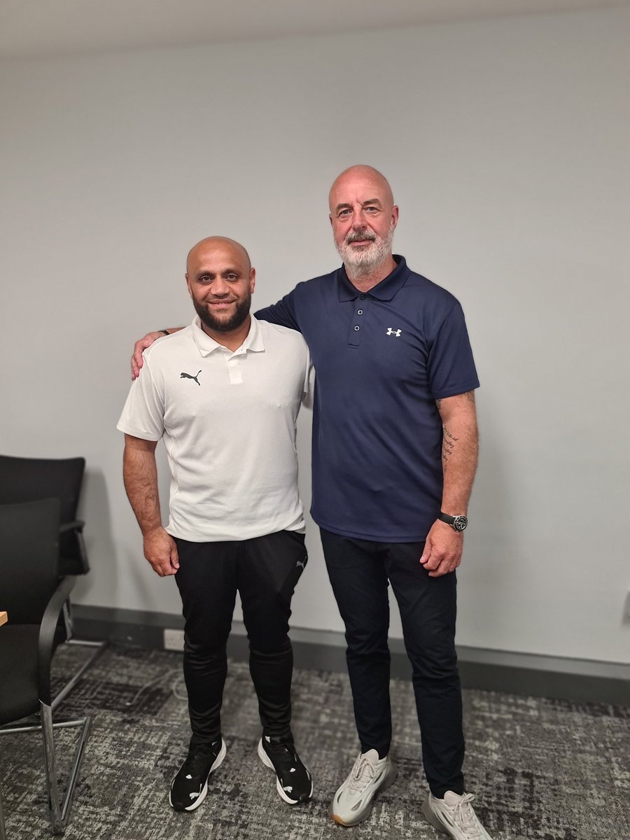 Pre Season Training camp this week for our Player to Match Official Group <a href="/FA_PGMOL/">PGMO</a> <a href="/PFA/">PFA</a> a great effort from the lads. Great to have former Bolton, Rochdale, Barnsley, Tranmere &amp; Scunthorpe manager Keith Hill with us to support the group. Good luck to the group for the season.