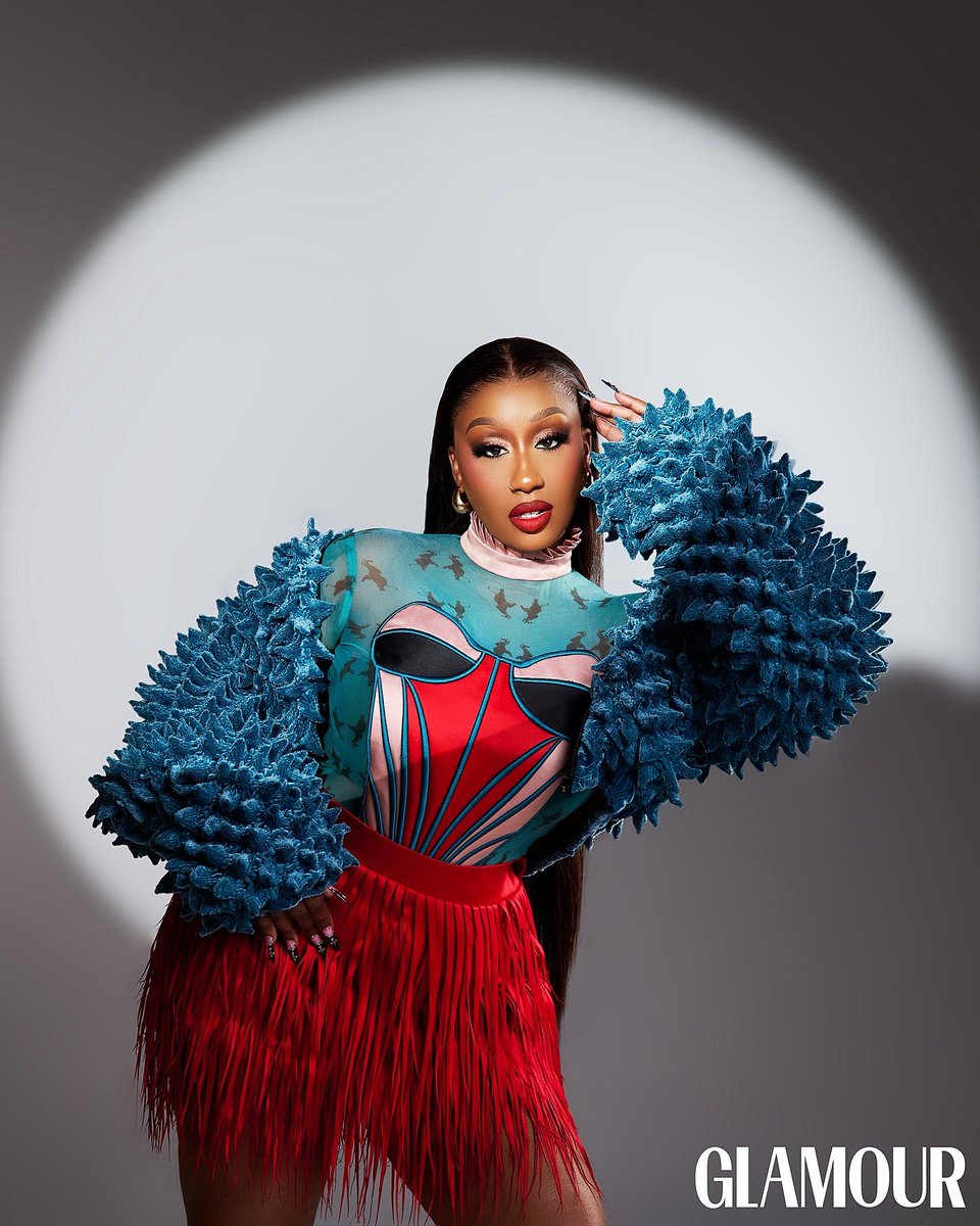 Serving FACE &amp; LEGACY on the cover of GLAMOUR BULGARIA August 2025 💫

glamour.bg/moda/victoria-… ⛓️‍💥 scroll to the bottom to read my full interview in English 😘