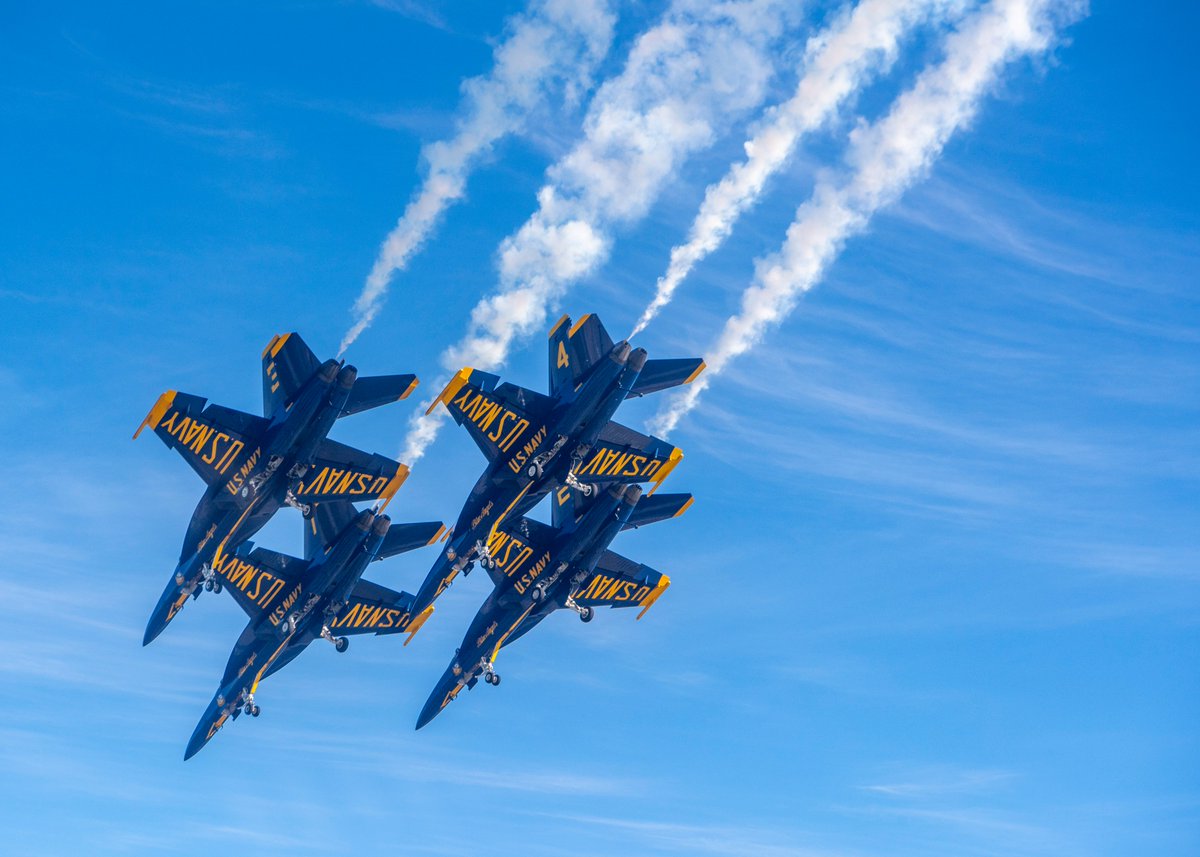 Reserved seating tickets for the 2025 NAS Pensacola Blue Angels Homecoming Airshow go on sale Aug 1 at 11a.m. (CST)! There are no advance ticket sales and the site won't be live until 11 a.m. (CST) Aug. 1. 
#BlueAngels #Navy250 naspensacolaairshow.org
