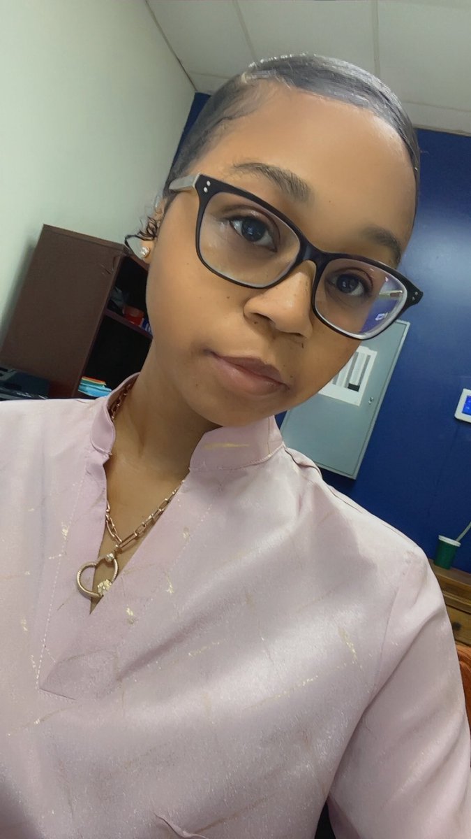 _monaexo's tweet photo. what y’all be saying about them face cards?
…yeah that✨ https://t.co/Oq0FysYRAa