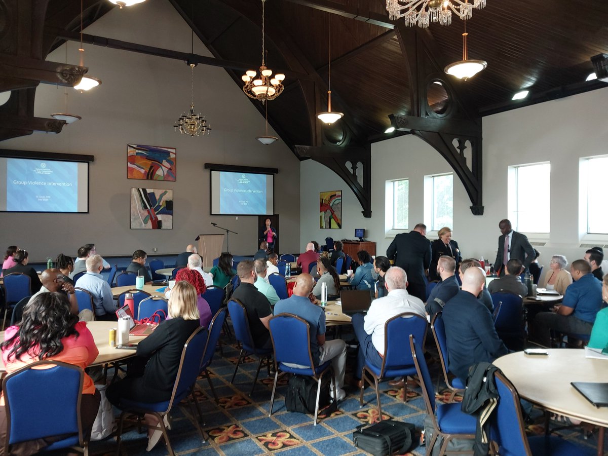 STLCityGov's tweet image. The @NNSCommunities is in St. Louis, teaming up with @stl_ovp to train on Focused Deterrence + Custom Notifications—direct, personal messages to those at high risk of violence with support + a path to safety. #CVI #NNSC #StLouis #ViolencePrevention