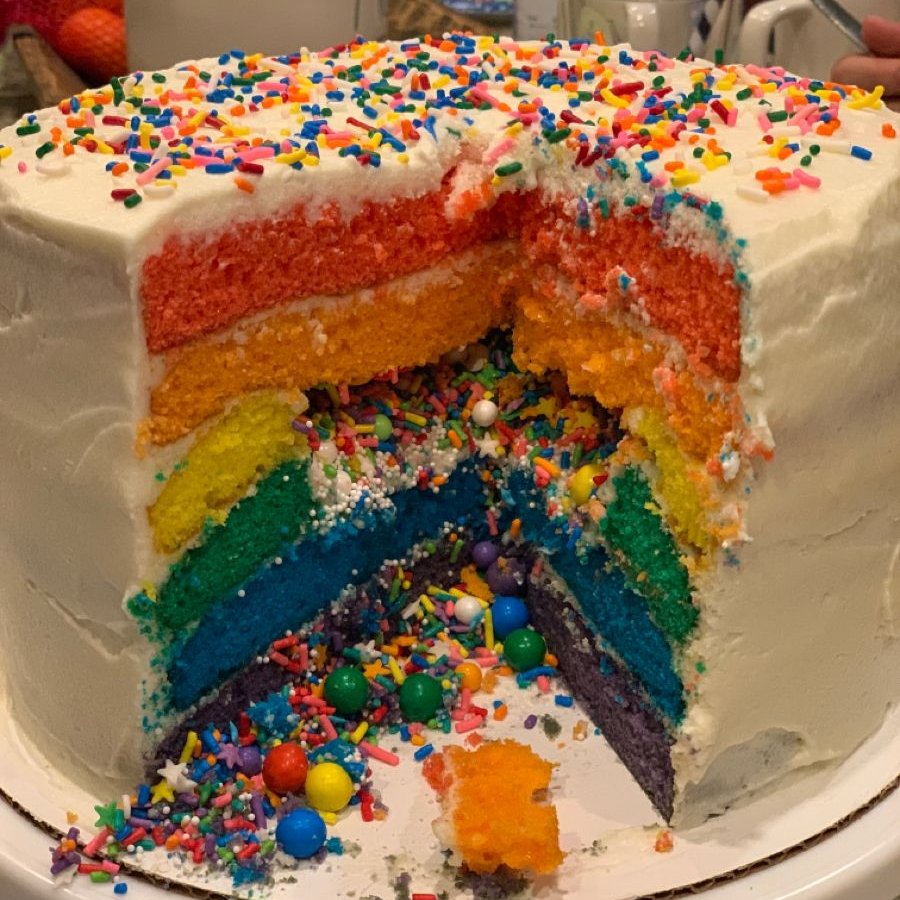traffictwtbake's tweet photo. ╰┈➤ a sweet treat has arrived!
from: anon
to: @treebarkash @Rizzler_Mono 

“what the fuck is going on with you two„ https://t.co/Vx4AulxShD
