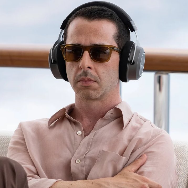 Jesse Eisenberg has currently decided not to return as Mark Zuckerberg in ‘THE SOCIAL NETWORK 2’

Jeremy Strong is the top choice to take over the part.