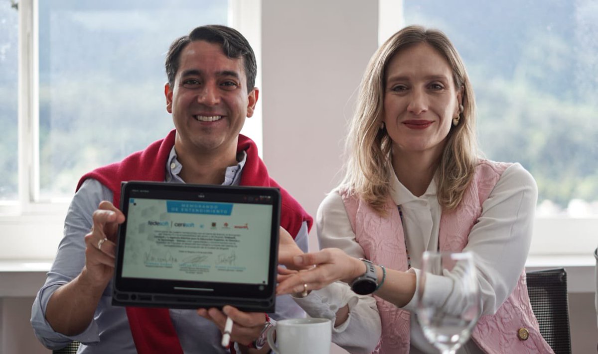 AGENCIA ATENEA tweet media