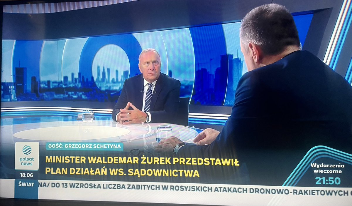 Grzegorz Schetyna (@g_schetyna) on Twitter photo Rafał #Trzaskowski <a href="/trzaskowski_/">Rafał Trzaskowski</a> to potencjał ponad 10 mln 200 tysięcy głosów otrzymanych w II turze wyborów prezydenckich. Będę go gorąco przekonywał, aby nie pozostawał tylko w polityce samorządowej. Nie może zmarnować swojego politycznego kapitału, ale także nie może zawieść Rafał #Trzaskowski <a href="/trzaskowski_/">Rafał Trzaskowski</a> to potencjał ponad 10 mln 200 tysięcy głosów otrzymanych w II turze wyborów prezydenckich. Będę go gorąco przekonywał, aby nie pozostawał tylko w polityce samorządowej. Nie może zmarnować swojego politycznego kapitału, ale także nie może zawieść