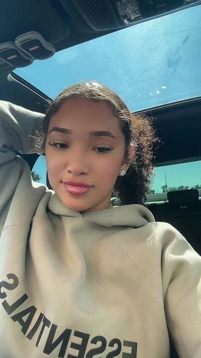 akhbarfiskaa's tweet photo. Miami mixed thot Mariah sucking dick and taking backshots #Miami #Florida #Leaked #blowjob #Nsfw #Mixed https://t.co/dw2MBma5MB