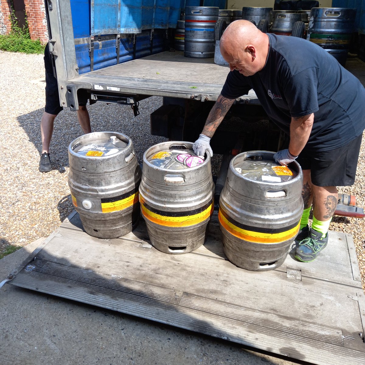 Moon Gazer Ale tweet media