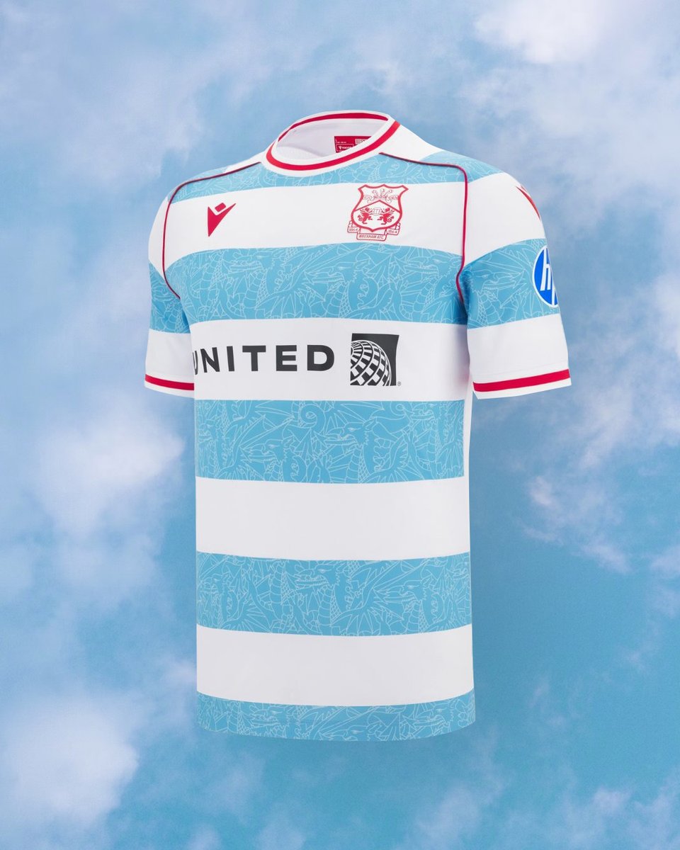 Wrexham have released their new 2025-26 third shirt 🏴󠁧󠁢󠁷󠁬󠁳󠁿

What do you think?