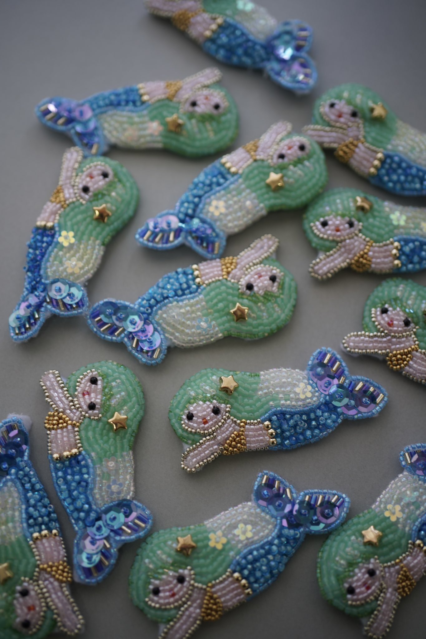 鳩みう子 hatomiucoレシピ本「小鳥のビーズ刺繍」 発売中