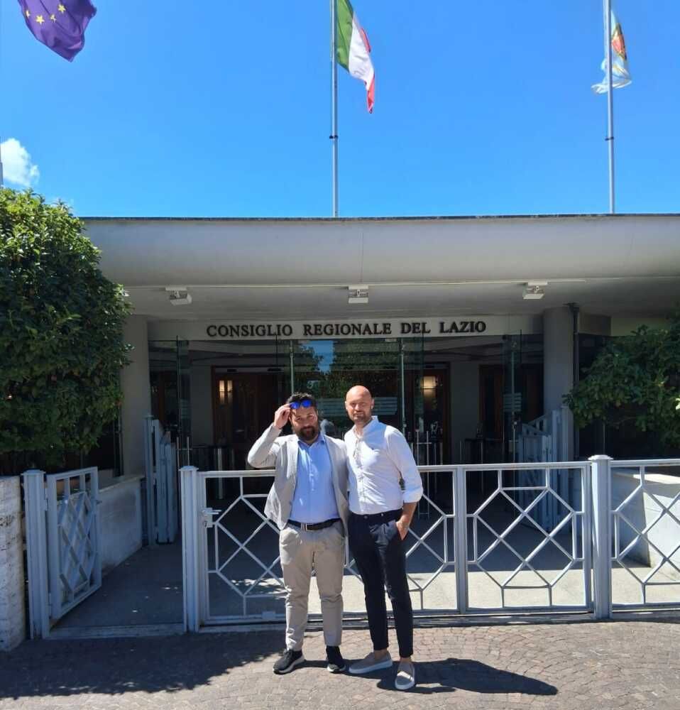 I Pendolari di Civitavecchia da Cangemi buff.ly/UUClZhX