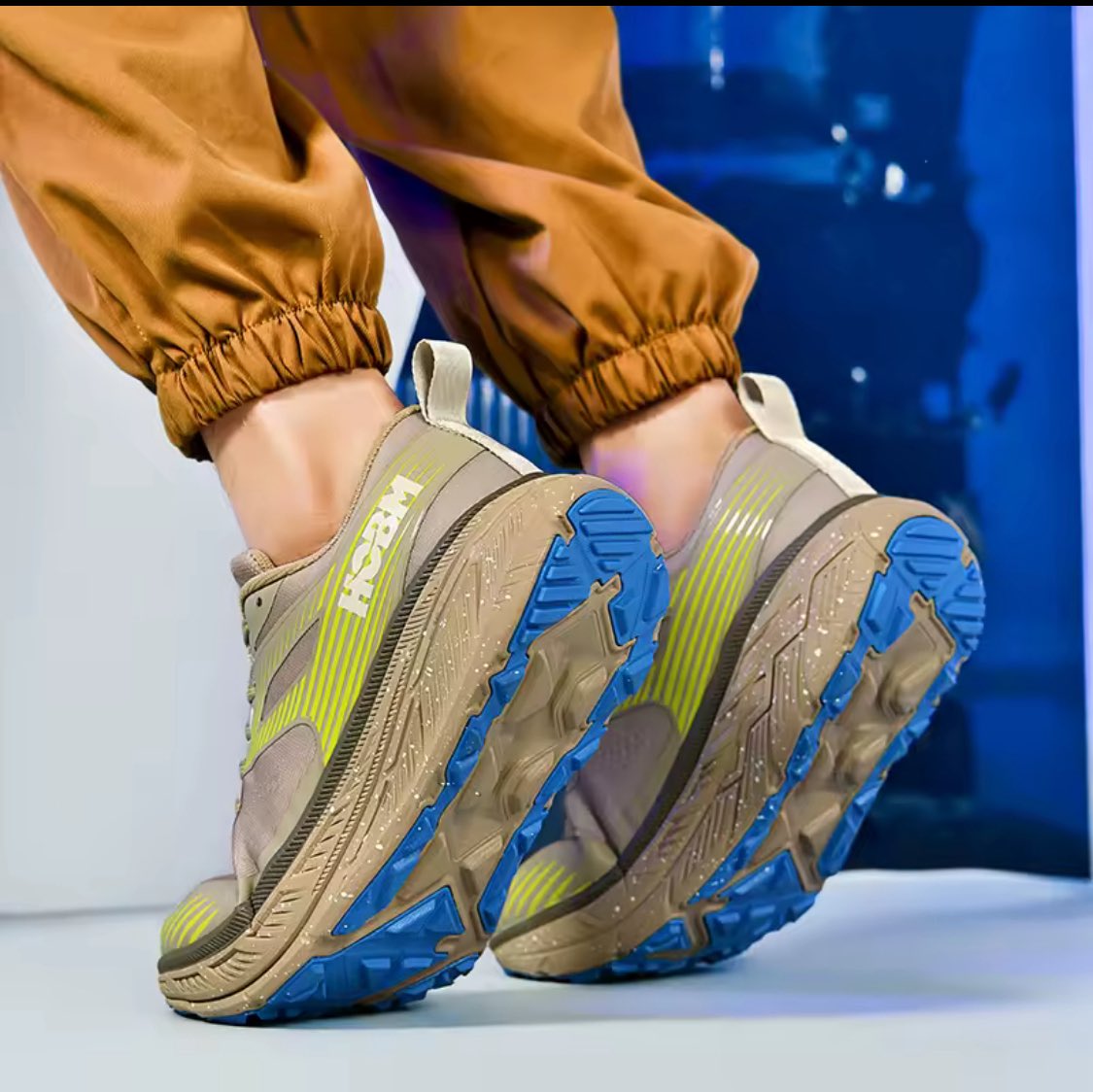 moon_n_glam's tweet image. NEW TECHNOLOGIES, HOBM RUNNING SHOES , world changing games #TrainingStyle #ActiveLife #ComfortFit #FitnessShoes #SportAndStyle 
GRAB YOURS NOW 👉🏼amazon.ca/gp/product/B0F…