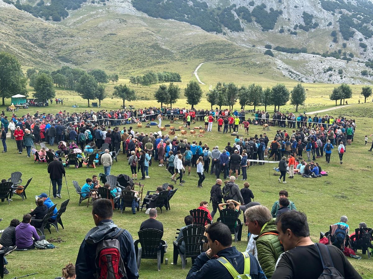 Urbiako zelaiak jendez bete dira San Inazio eguna ospatzeko
goierri.hitza.eus/2025/07/31/urb…