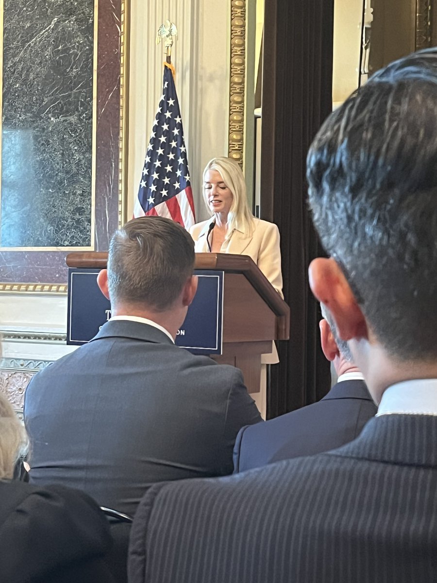 Kevin Wysocki (@kevwysocki) on Twitter photo The <a href="/WhiteHouse/">The White House</a> unveiled its report on digital assets yesterday! It's great to see that US Treasury Secretary <a href="/SecScottBessent/">Treasury Secretary Scott Bessent</a> and US Attorney General <a href="/AGPamBondi/">Attorney General Pamela Bondi</a> recognize how digital assets are benefiting the United States. The report provides a thorough analysis of banking, The <a href="/WhiteHouse/">The White House</a> unveiled its report on digital assets yesterday! It's great to see that US Treasury Secretary <a href="/SecScottBessent/">Treasury Secretary Scott Bessent</a> and US Attorney General <a href="/AGPamBondi/">Attorney General Pamela Bondi</a> recognize how digital assets are benefiting the United States. The report provides a thorough analysis of banking,
