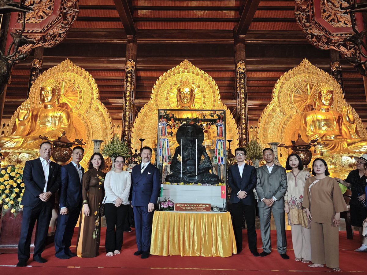 A moment of  pride as replicas of the Fasting Buddha, gifted by Pakistan, find their place at the National Museum,  Bangkok (Thailand) and in Vietnam’s Ninh Binh province. These timeless emblems of shared spiritual heritage reflect the enduring cultural and civilizational bonds