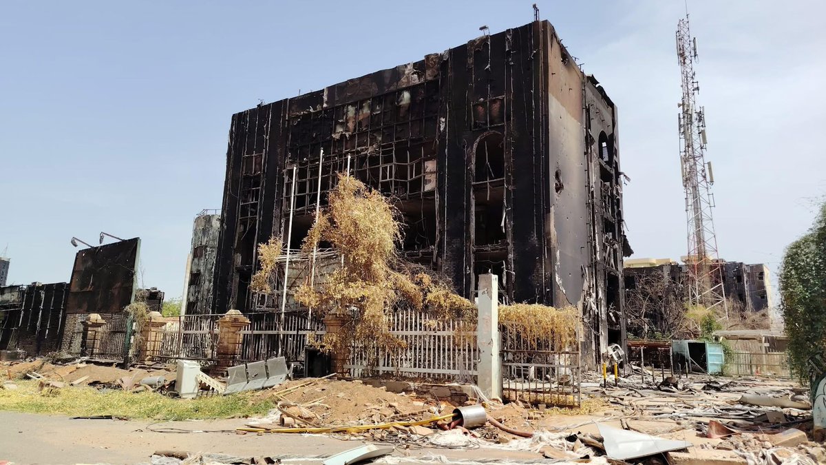 Shoko Noda (@shokonoda) on Twitter photo 🔴After yrs of war, 1M+ people are returning home in Sudan
They face devastation—no services, no livelihoods.
Recovery must start now to rebuild lives beyond emergency aid.
<a href="/UNDP_Sudan/">UNDP Sudan</a>, w/ @UNHCR & @IOM, is driving #EarlyRecovery but support is needed: undp.org/sudan/press-re… 🔴After yrs of war, 1M+ people are returning home in Sudan
They face devastation—no services, no livelihoods.
Recovery must start now to rebuild lives beyond emergency aid.
<a href="/UNDP_Sudan/">UNDP Sudan</a>, w/ @UNHCR & @IOM, is driving #EarlyRecovery but support is needed: undp.org/sudan/press-re…